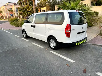 صورة 5 لـ 2013 Hyundai H1