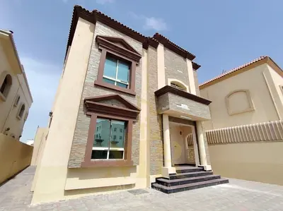 بالروضه 1 ~ موقع مميز بجوار شارع الشيخ عمار | 6 غرف | شامل الكهرباء + المياه + المكيفات