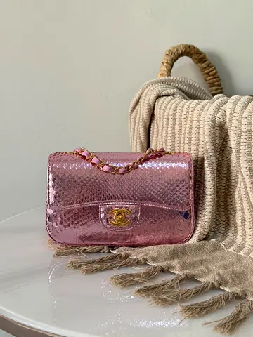 Pink metallic small chain shoulder bag (stylish evening purse)