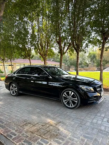 Mercedes-Benz C-Class C300 2018 American Specs
