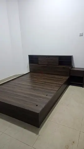 King Bed Frame with MATTRESS INLCUDED Storage Headboard (180x200 cm)
