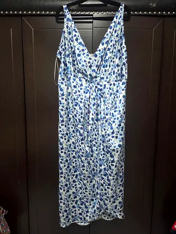 Blue and white floral sleeveless summer calf length dress, size XL