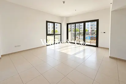 SEMI-CLOSED KITCHEN | POOL VIEW | VACANT