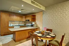 01 BHK APARTMENT!! NEAR METRO !! NEAR DUBAI FRAME !! FULLY FURNISHED