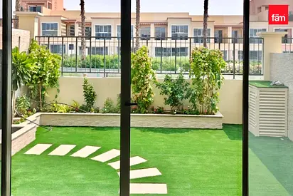 Single Row | Appliances Included | Designer Garden