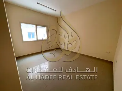 غرفتين وصالة للإيجار في البوطينة | 38 ألف | موزع وتكييف وغاز مركزي للإيجار السنوي في الشارقة – منطقة البوطينة