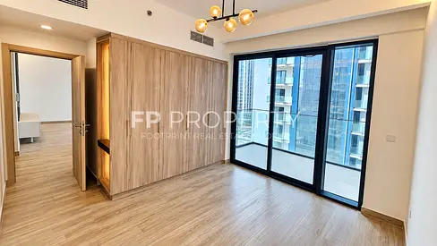 Best Deal | PrimeLocation | Brand New| vacant Unit