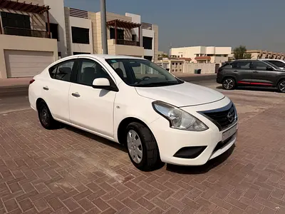 2022 Nissan SUNNY photo 4