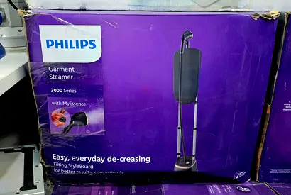 PHILIPS Garment Steamer 3000 Series with MyEssence tilting bette ergono Easy, everyday de-creasing T