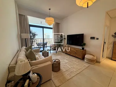1BR Ensuite | Unobstructed Pool View | Full White Goods | DEWA AC