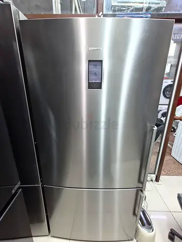 Siemens brand fridge bottom freezer Model Siemens IQ700