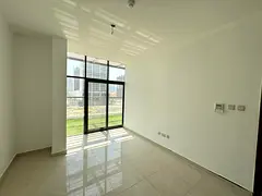 Spacious I Bright 1br I Ready to Move