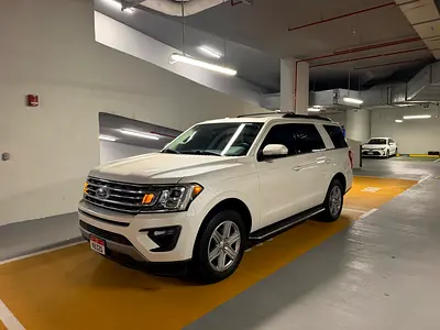 Ford Expedition XLT 2019 GCC. Full Service history in Ford. Under warranty. Zero Accident