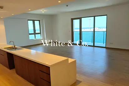 Waterfront |Un-Obstructed Views| Brand New