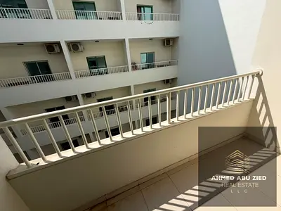 للإيجار السنوي في العامرة | برج سمارت تاور | بجوار حديقة الحميدية | بلكونة | مطبخ منفصل | جيم ومسبح | باركن خاص