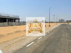 Lowest price in Al-Houshi: land ready for construction.