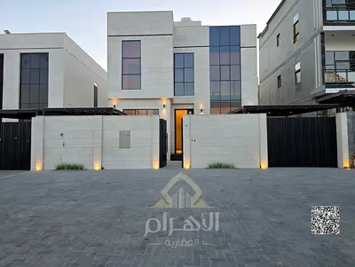 فيلا فاخرة للبيع في الحليو 2 | 4 غرف نوم بتصميم عصري وتشطيبات راقية – فرصة مميزة للسكن والاستثمار.