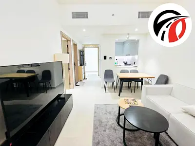 ELEGANT APARTMENT || PRIME LOCATION || READY TO MOVE || BIG SIZE