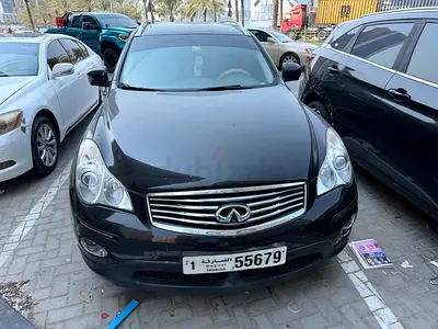 2015 Infiniti QX50 Luxury GCC Specs