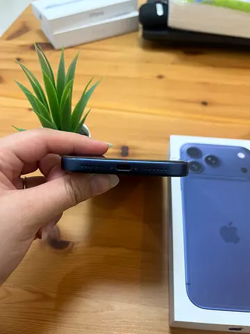 iPhone 17 Pro Max Deep Blue - Good Condition with Box