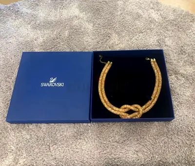 Swarovski Crystal Knot Choker Necklace in Gold (With Box)
