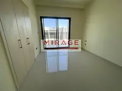 R2M1 | 4BR+Maid | Closed Kitchen