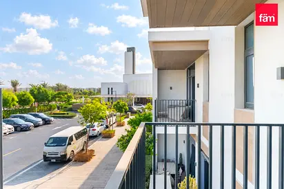 Prime Corner Villa | Walk to Pool, Gym & Retail