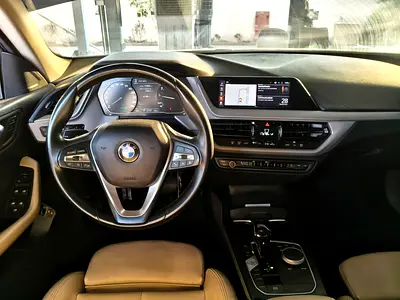 صورة 10 لـ 2021 BMW 2-SERIES