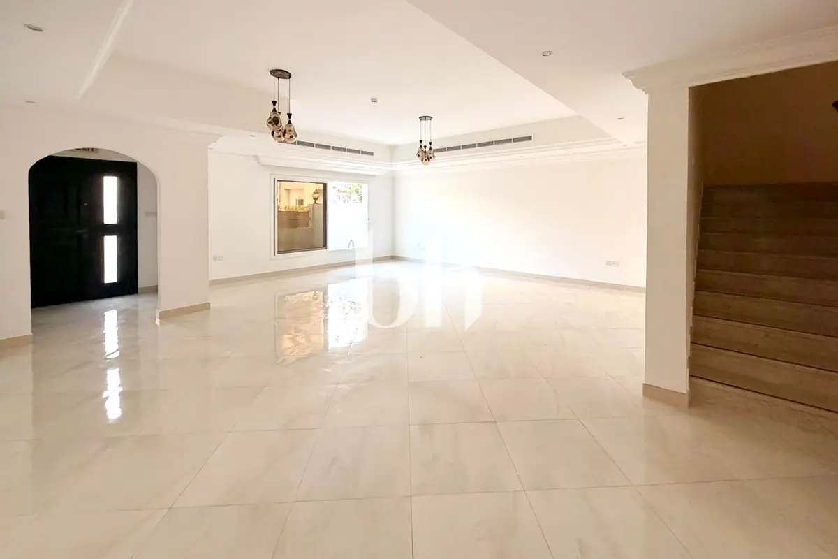 Spacious Family Villa | Prime Location | Vacant