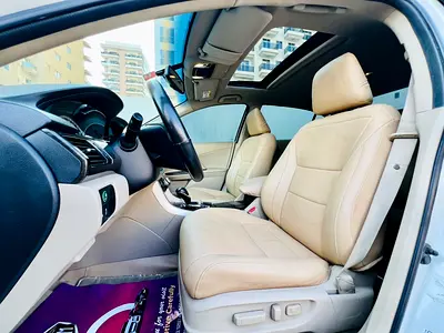 2015 Honda ACCORD 缩略图 13
