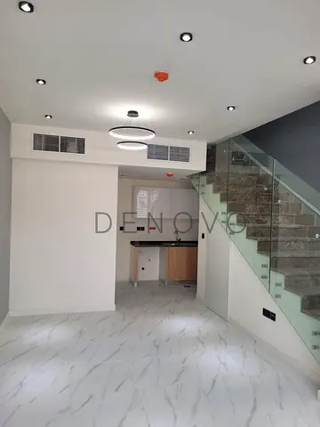 1BR Townhouse | Big Layout | Ready to Move In