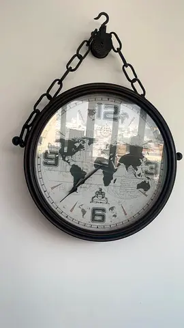 Vintage-style World map Wall clock
