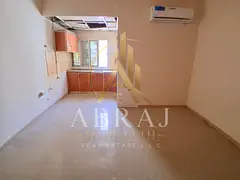 Lavish studio good building near safari mall just rent 17k