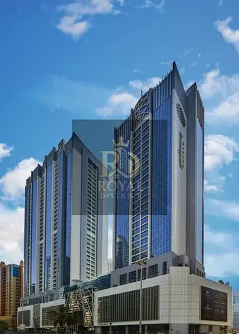 موقع مميز | شقة فاخرة بغرفتي نوم | تصميم واسع | طابق مرتفع | فرصة مثالية للسكن أو الاستثمار