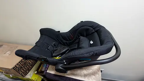 Infant Rear-Facing Car Seat (Black) - Good Condition