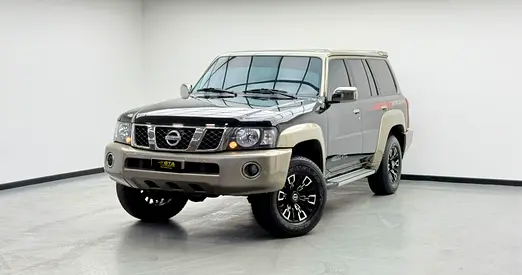 2023 Nissan Patrol Super Safari, Full Agency Service History, GCC Specs