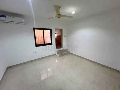 Room for rent in villa(No Commission) Direct from owner