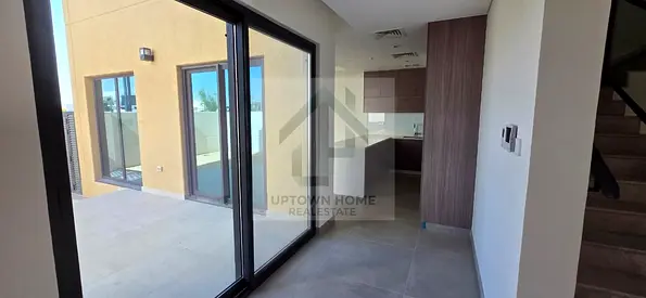 4bed /brand new/ready to move /huge size