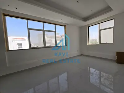 فيلا فاخرة جديدة كلياً مكونة من 5 غرف نوم للإيجار في منطقة الحوشي، الشارقة | تصميم واسع | فيلا عائلية