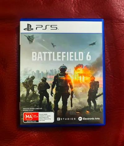 Battlefield 6 (PS5) — Physical Disc, like New