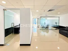Fitted I Close to Metro | Vacant | For Rent