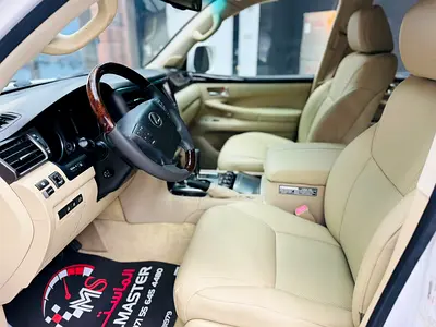 2009 Lexus LX-SERIES photo 8