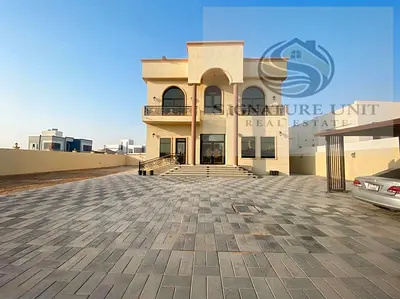 Spacious 5BR Villa with Majlis | 2 Kitchens