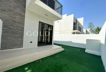 Corner Unit | Rare 3bed + Maid | Ready to Occupy