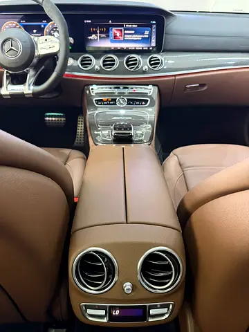 صورة مصغرة 12 لـ 2019 Mercedes-BENZ E-CLASS