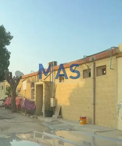 🏡 لقطة استثمارية في القادسية – بيت 4 غرف | 550 ألف فقط