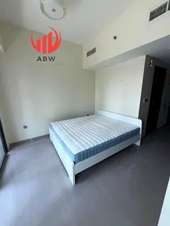 Street View Studio | Merano Tower | Balcony Access