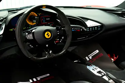 صورة 10 لـ 2021 Ferrari SF90 STRADALE