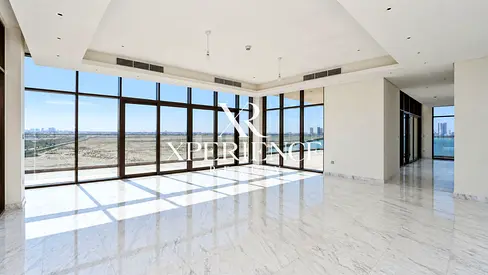 ULTRA-LUXURY PENTHOUSE | FULL CREEK VIEW | VACANT