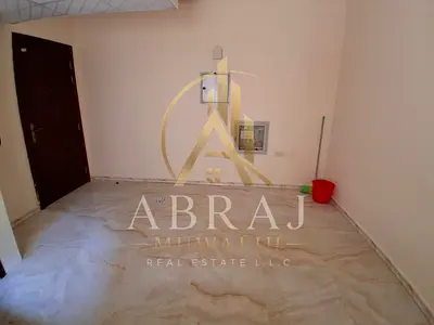 Lavish studio good building near safari mall just rent 15k